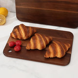 

Kitchen Wooden Cutting Board Acacia Wood Cutting Board Large Size Cutting Board for Cutting Meat, Vegetables, Fruit and Cheese

